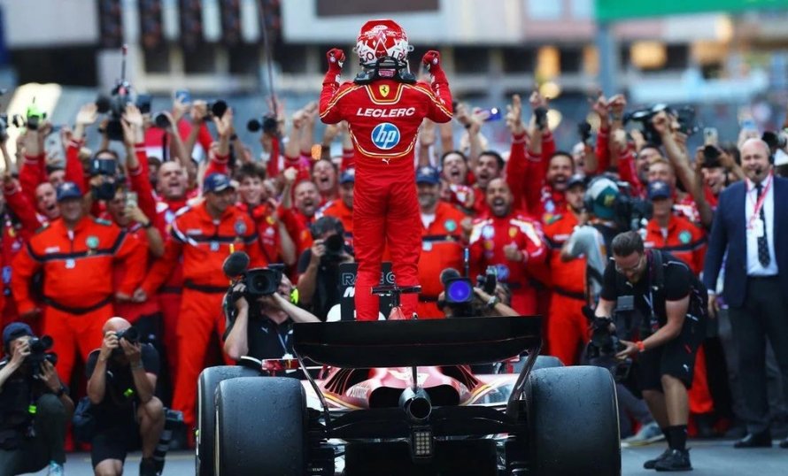 Leclerc reina en Mónaco con una estrategia maestra