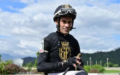 El jinete Jaime Lugo sufre aparatosa caída en La Rinconada