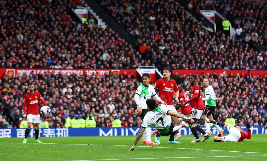 ¡Liverpool vs. Manchester United: un clásico con sabor a despedida! ⚽