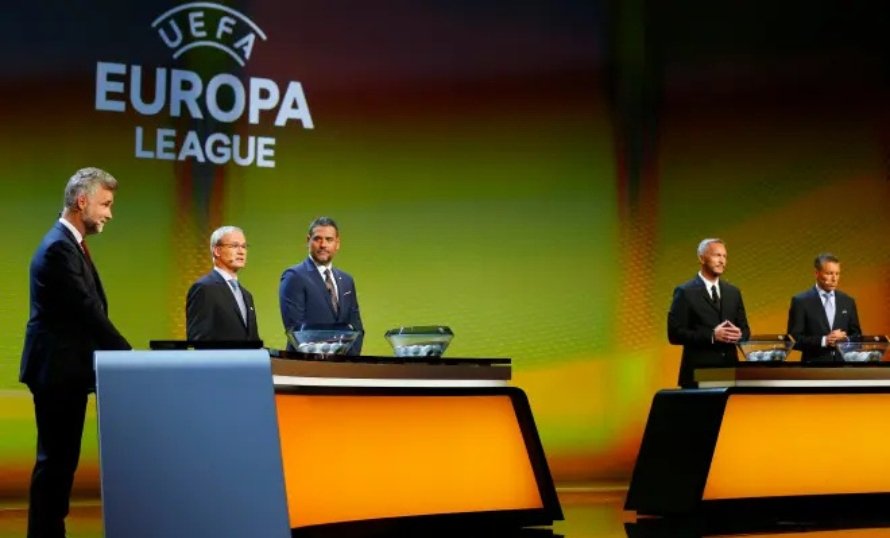 ¡Jueves de Europa League al Rojo Vivo! Manchester United vs. Real Sociedad Lideran unos Octavos de Final de Emoción